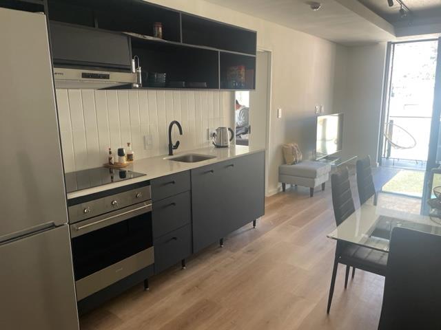 2 Bedroom Property for Sale in Sea Point Western Cape